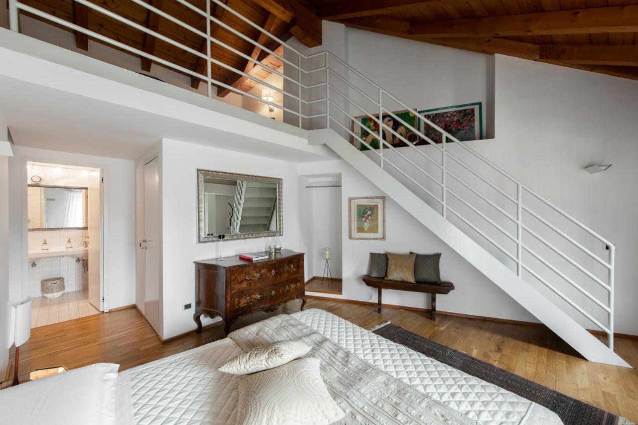 A Casa Nuccia Mansarda By Holiday Solutions كومو المظهر الخارجي الصورة