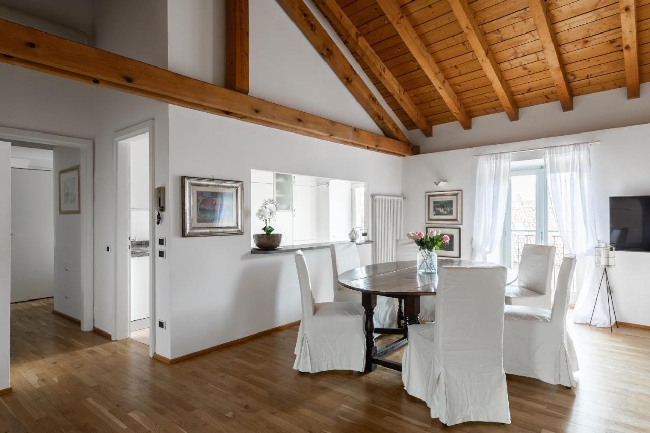 A Casa Nuccia Mansarda By Holiday Solutions كومو المظهر الخارجي الصورة