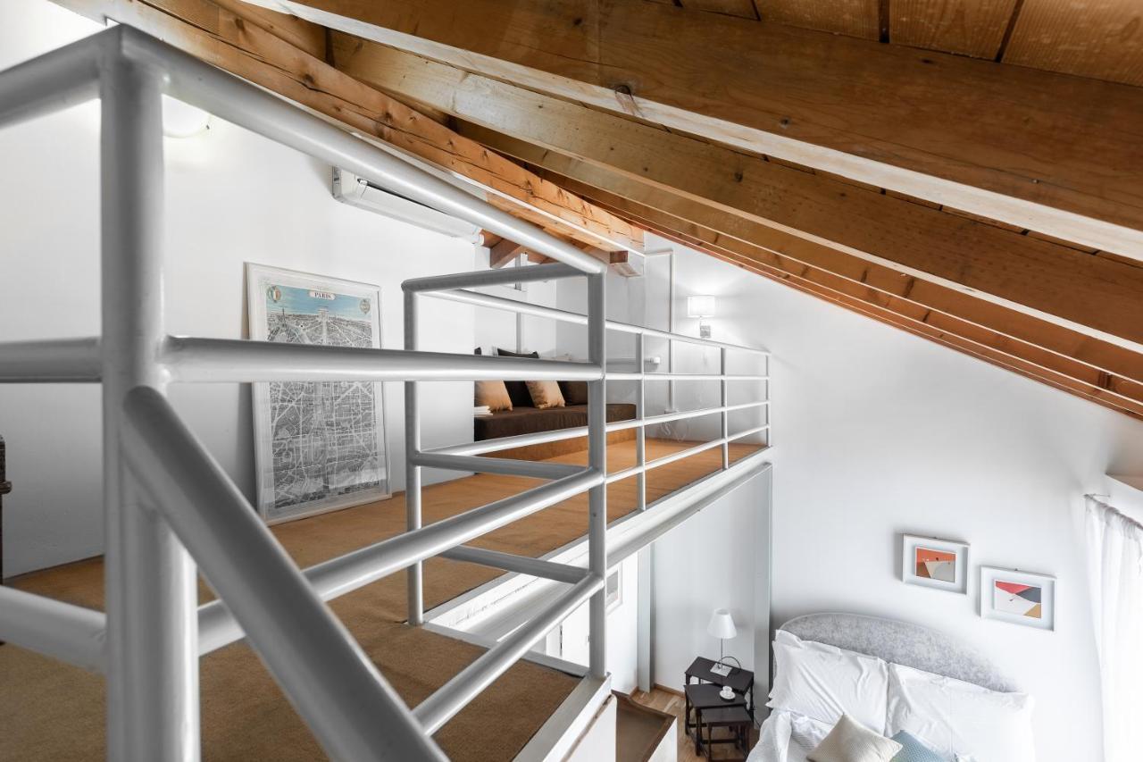 A Casa Nuccia Mansarda By Holiday Solutions كومو المظهر الخارجي الصورة