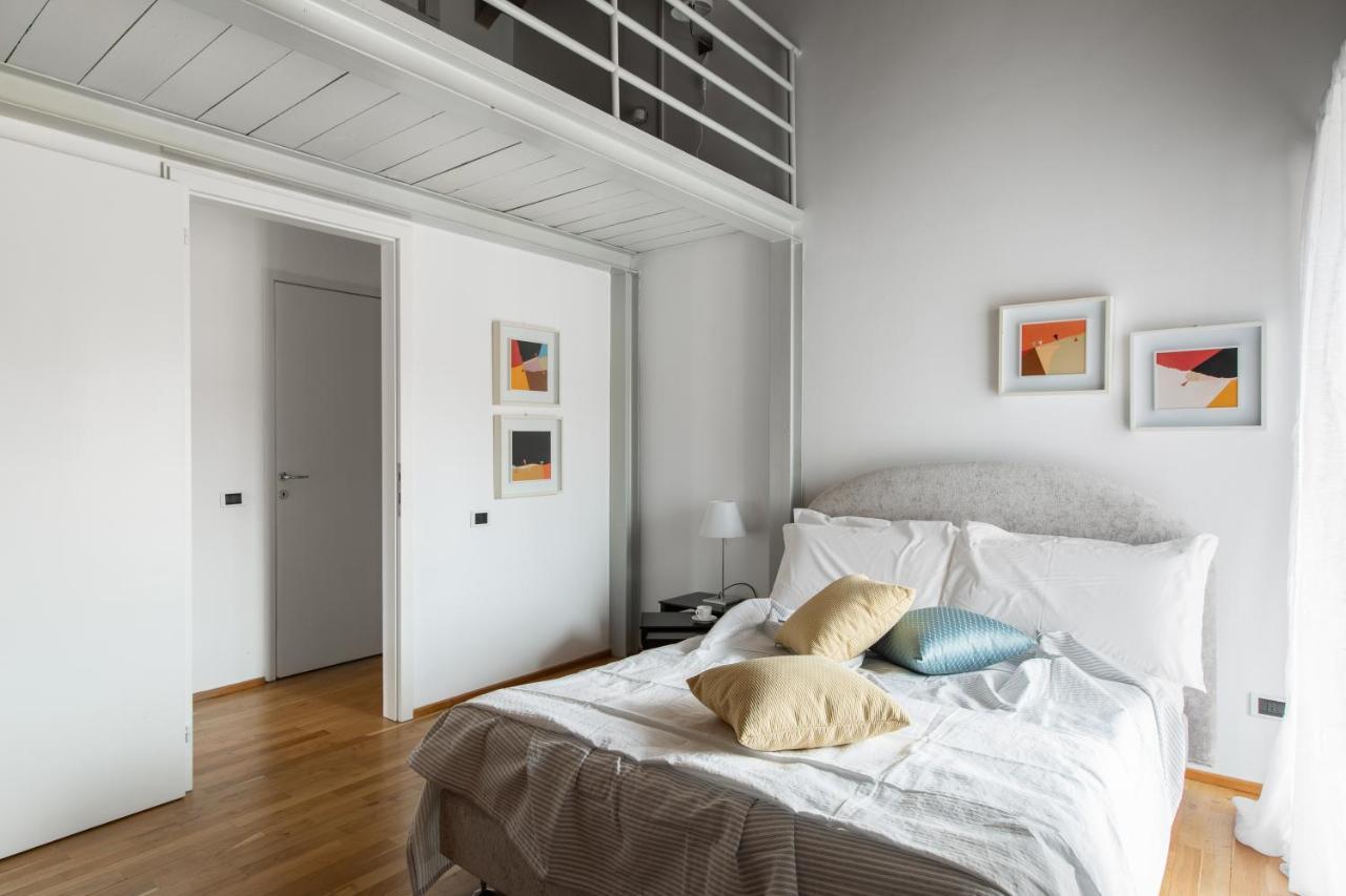 A Casa Nuccia Mansarda By Holiday Solutions كومو المظهر الخارجي الصورة