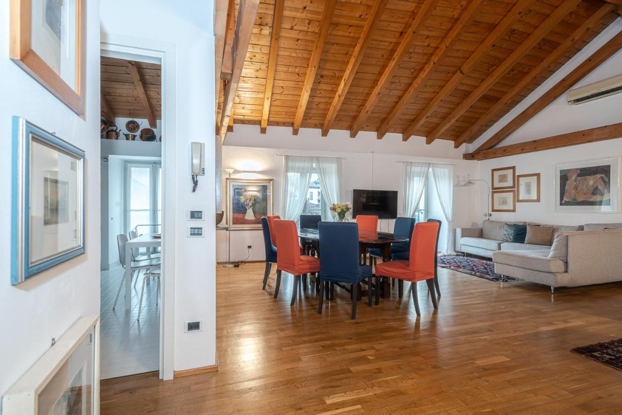 A Casa Nuccia Mansarda By Holiday Solutions كومو المظهر الخارجي الصورة